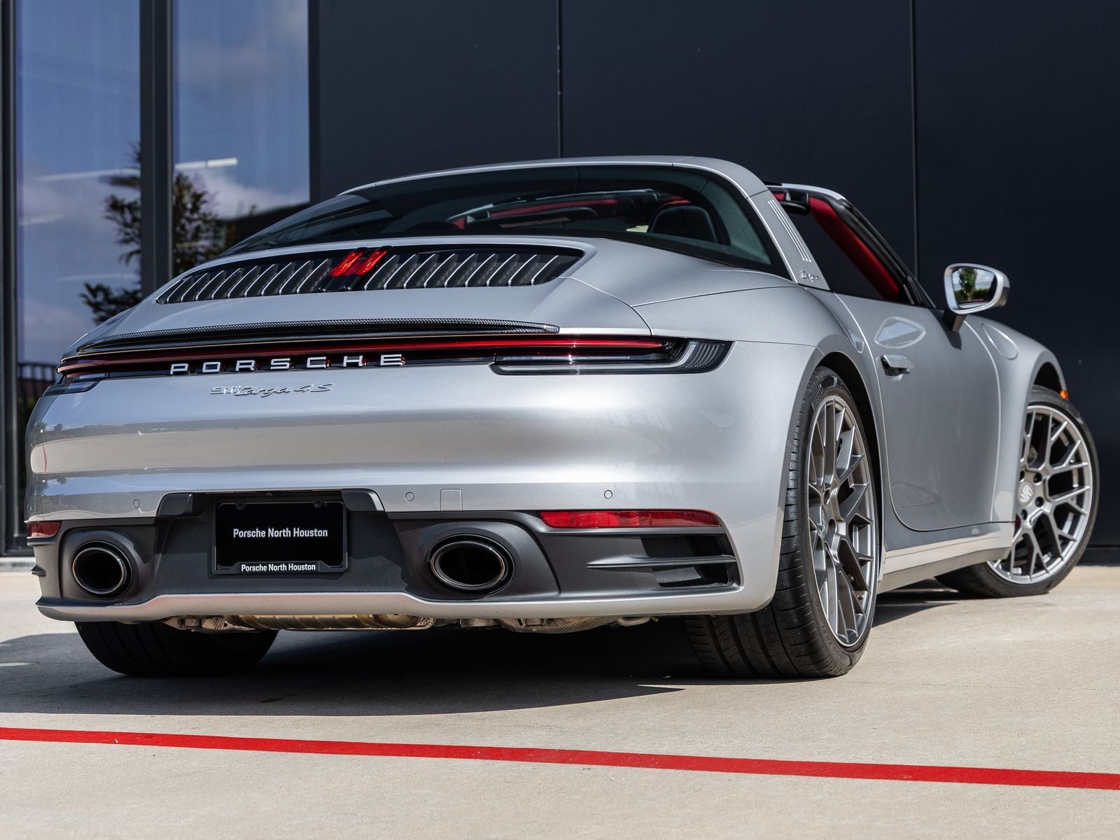 2022 Porsche 911 Targa 4S