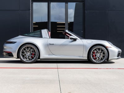 2022 Porsche 911 Targa 4S
