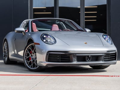 2022 Porsche 911 Targa 4S