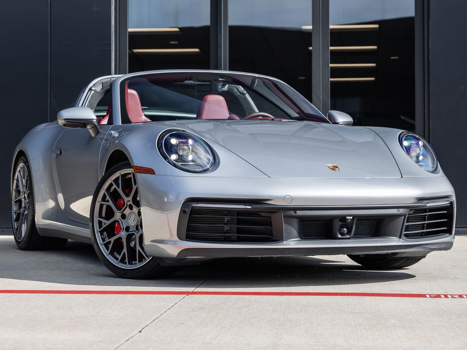 2022 Porsche 911 Targa 4S