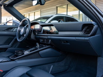 2025 Porsche 911 911 Targa 4 GTS