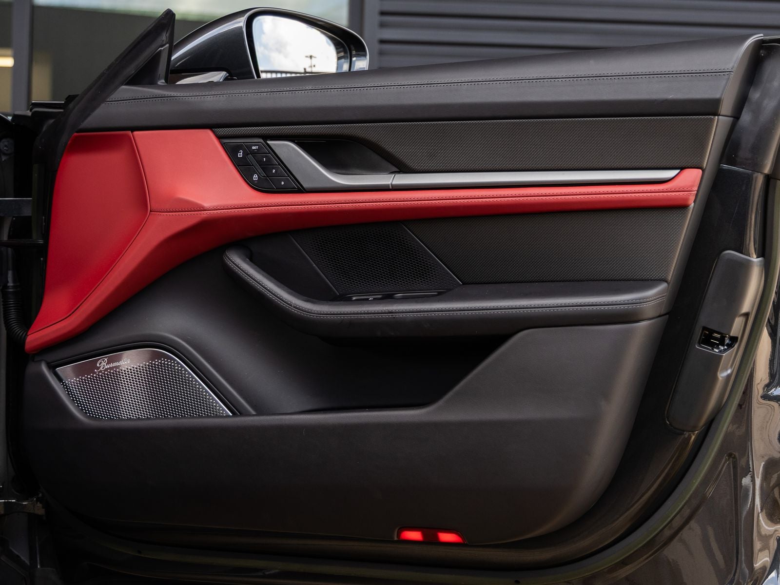 2023 Porsche Taycan Taycan Turbo S Cross Turismo