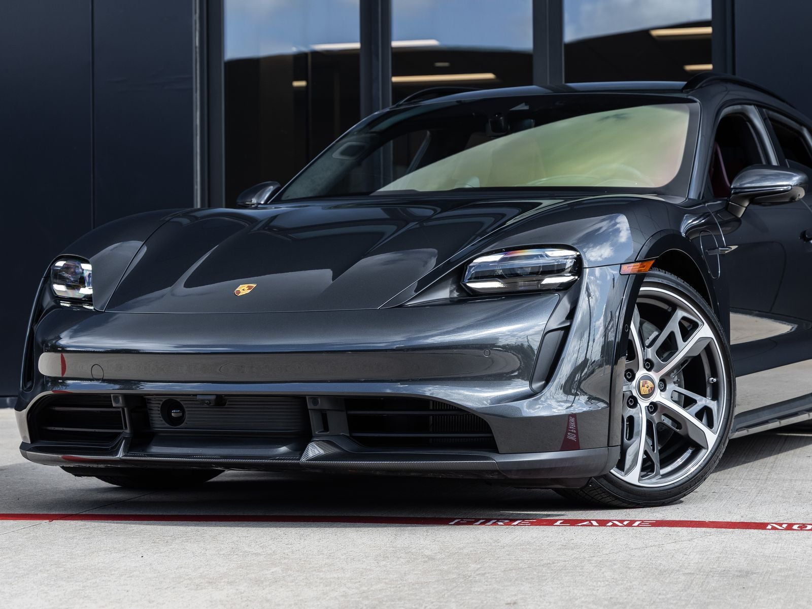 2023 Porsche Taycan Taycan Turbo S Cross Turismo