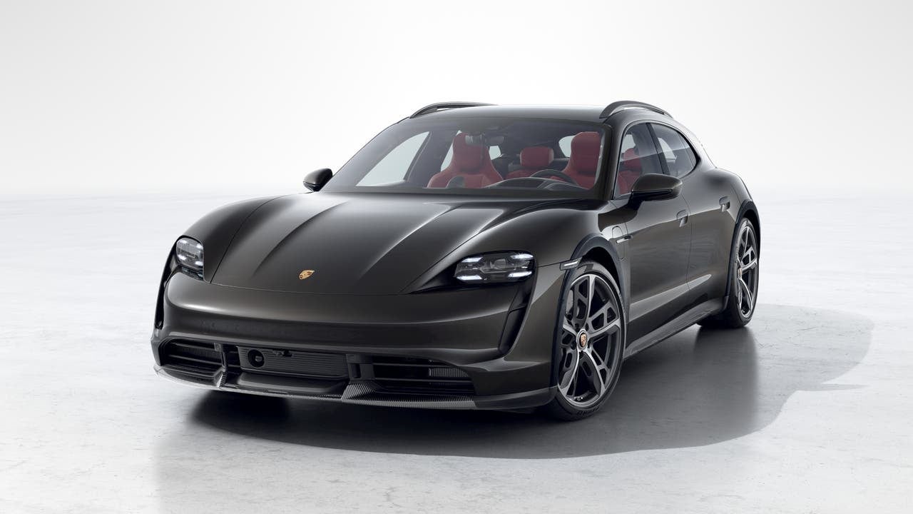 2023 Porsche Taycan Taycan Turbo S Cross Turismo
