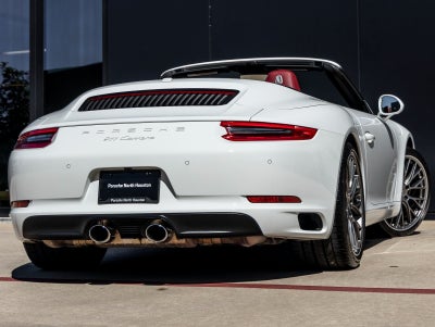 2017 Porsche 911 911 Carrera Cabriolet