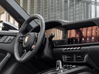 2026 Porsche 911 Carrera