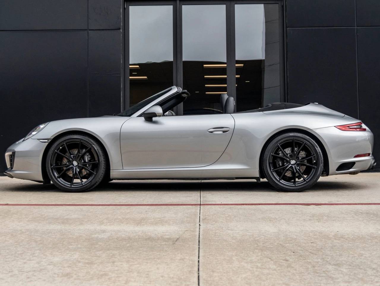 2017 Porsche 911 911 Carrera Cabriolet