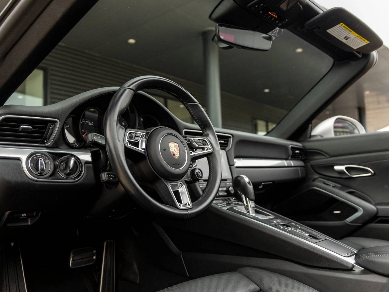 2017 Porsche 911 911 Carrera Cabriolet