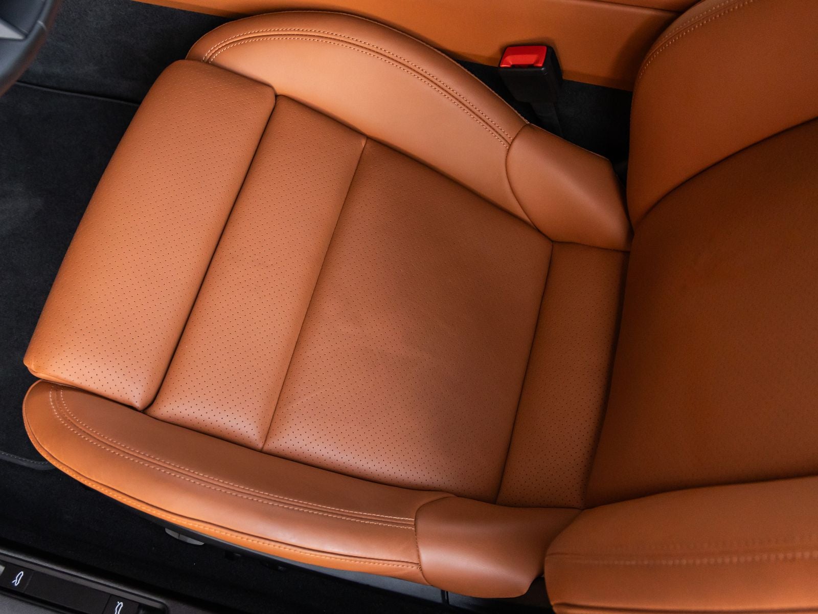 2025 Porsche 911 Carrera Cabriolet