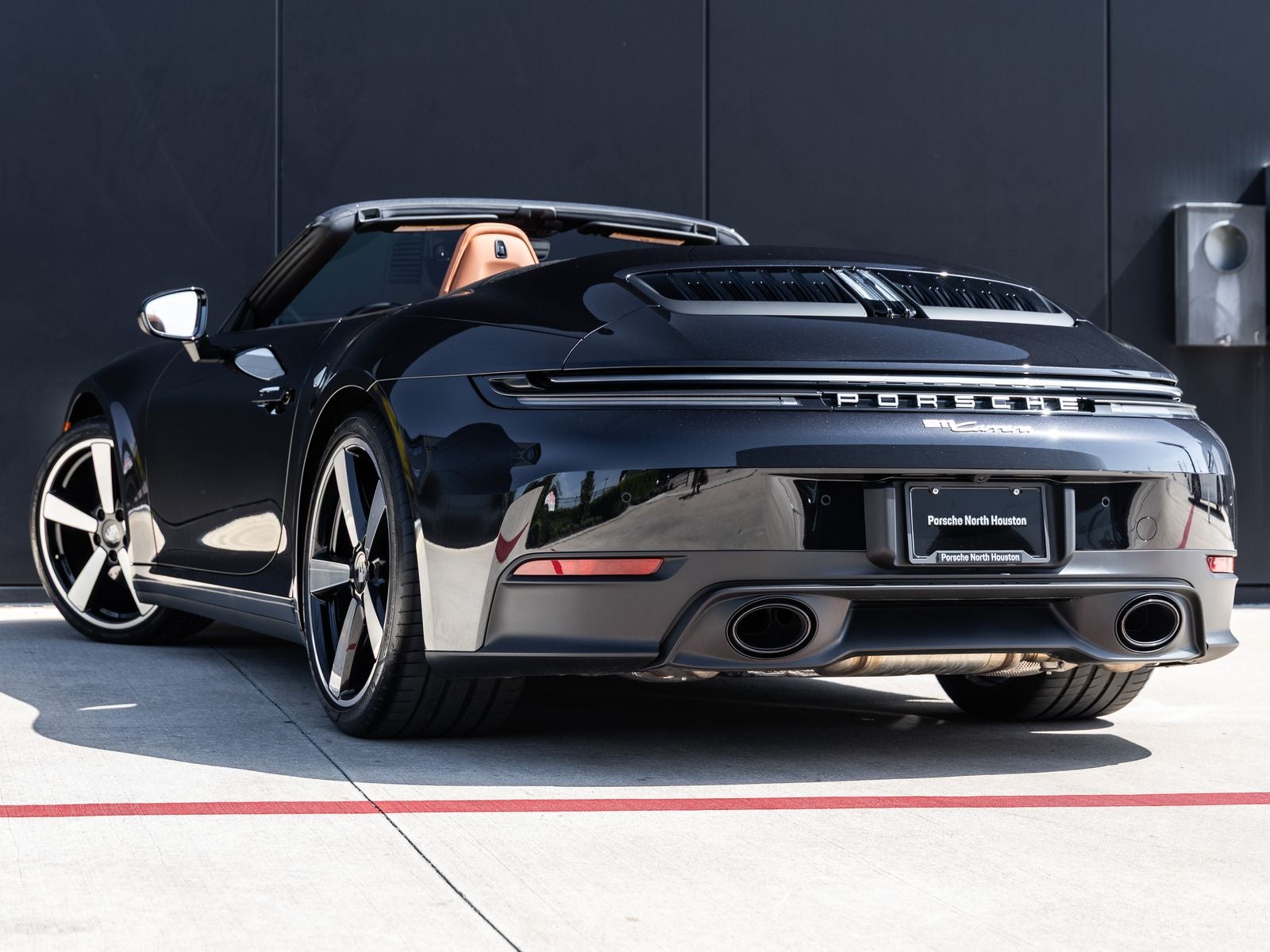 2025 Porsche 911 Carrera Cabriolet