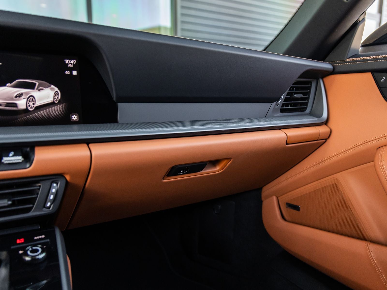 2025 Porsche 911 Carrera Cabriolet