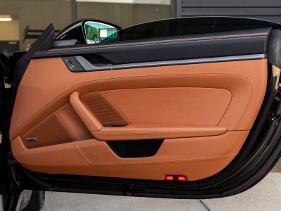 2025 Porsche 911 Carrera Cabriolet