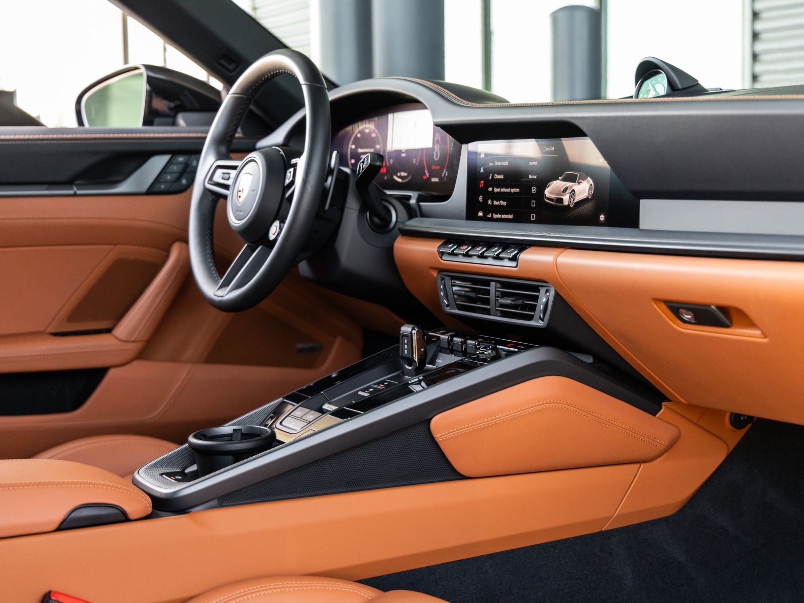 2025 Porsche 911 Carrera Cabriolet