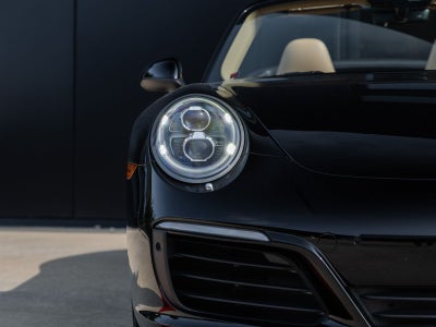 2017 Porsche 911 Carrera Cabriolet