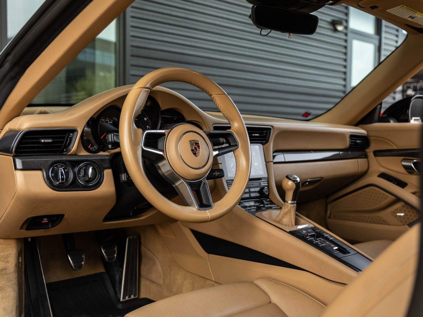 2017 Porsche 911 Carrera Cabriolet