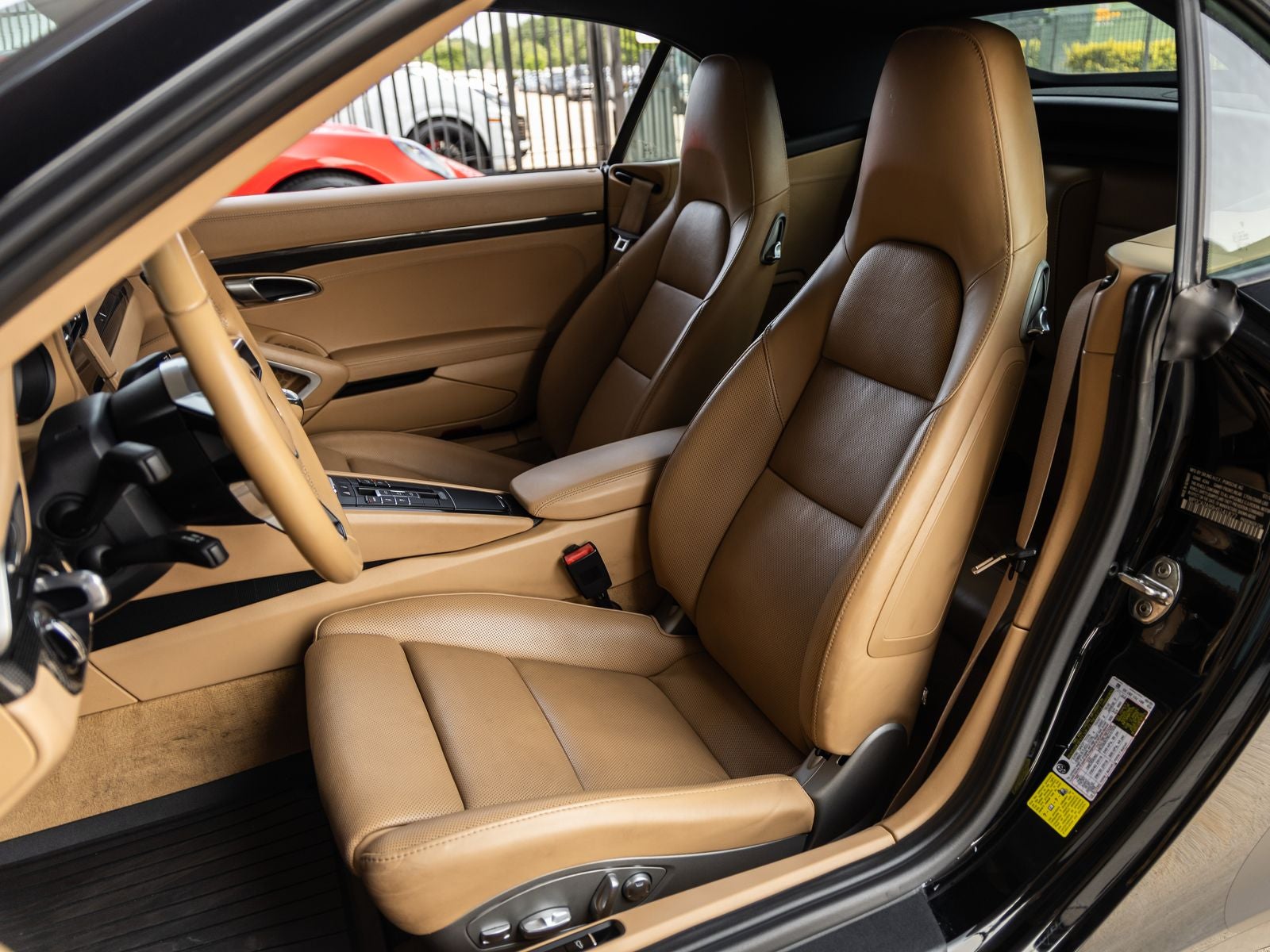 2017 Porsche 911 Carrera Cabriolet