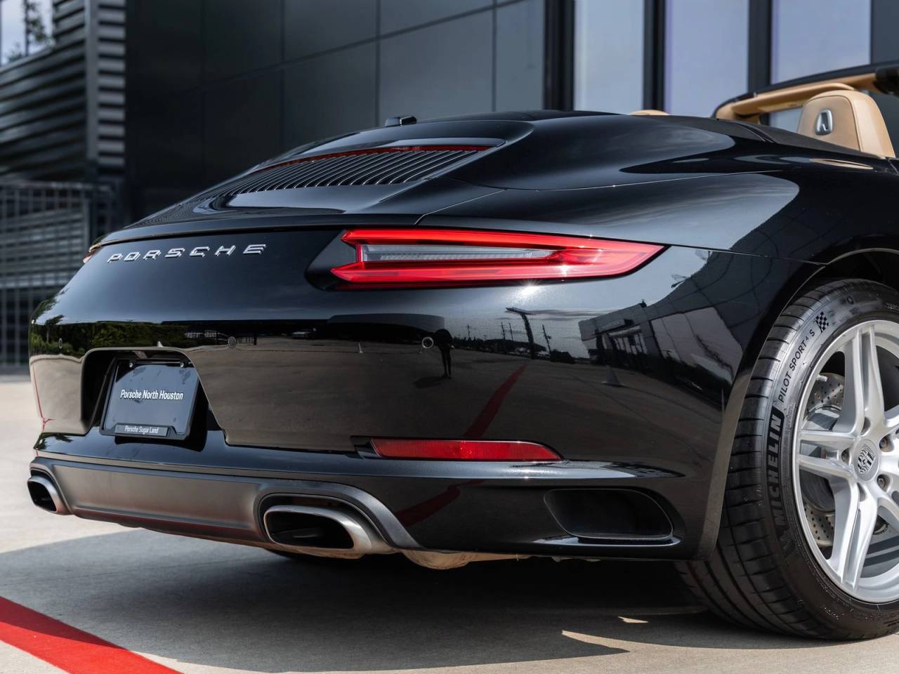 2017 Porsche 911 911 Carrera Cabriolet