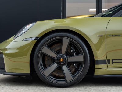 2026 Porsche 911 Spirit 70 Cabriolet