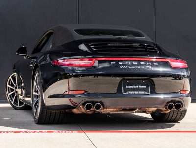 2014 Porsche 911 Carrera 4S