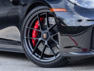 2026 Porsche 911 Carrera 4 GTS Cabriolet