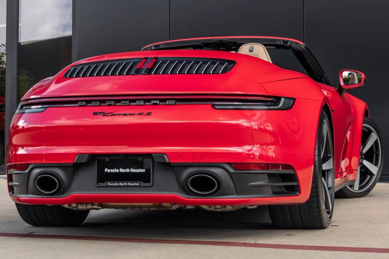 2021 Porsche 911 Carrera 4S Cabriolet