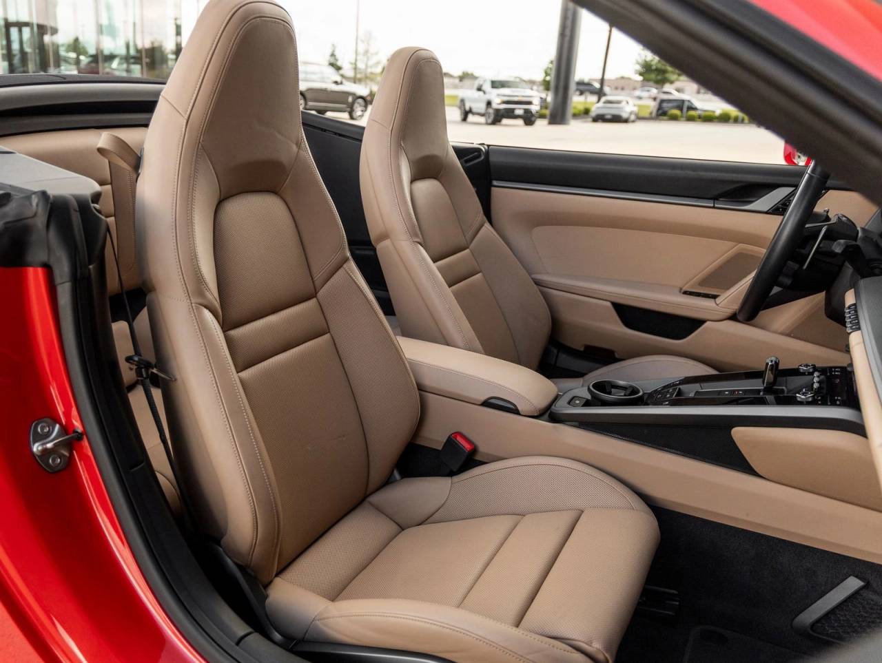 2021 Porsche 911 Carrera 4S Cabriolet