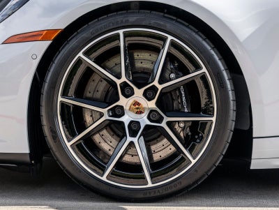 2026 Porsche 911 Carrera GTS