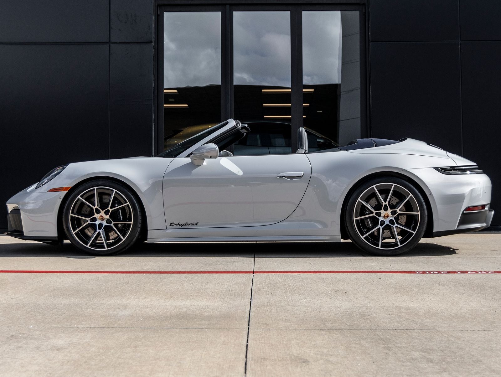 2026 Porsche 911 Carrera GTS