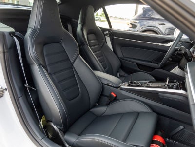 2026 Porsche 911 Carrera GTS