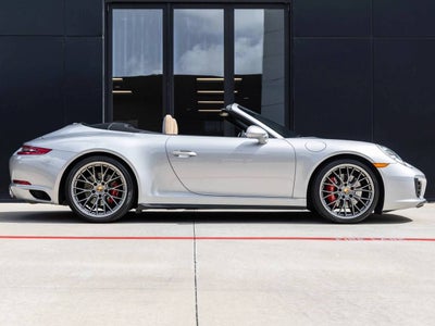 2017 Porsche 911 911 Carrera 4S Cabriolet