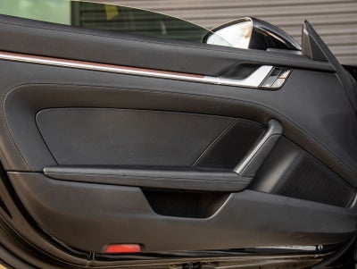 2020 Porsche 911 Carrera 4S Cabriolet