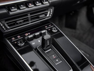 2020 Porsche 911 Carrera 4S Cabriolet
