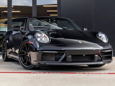 2020 Porsche 911 Carrera 4S Cabriolet
