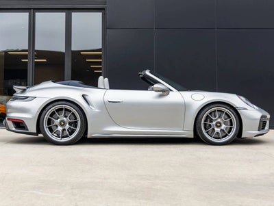 2023 Porsche 911 911 Turbo S Cabriolet (MY23)