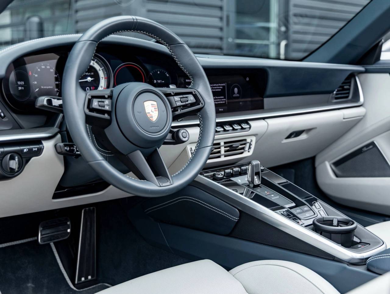 2023 Porsche 911 911 Turbo S Cabriolet (MY23)