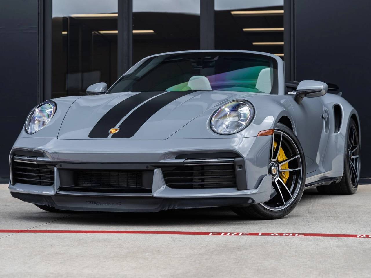 2023 Porsche 911 911 Turbo S Cabriolet (MY23)