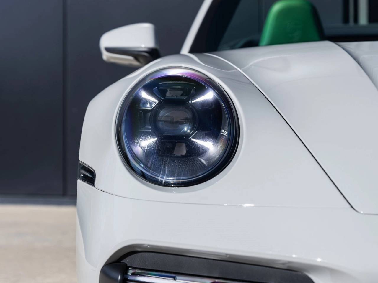 2022 Porsche 911 911 Turbo S Cabriolet (MY22)