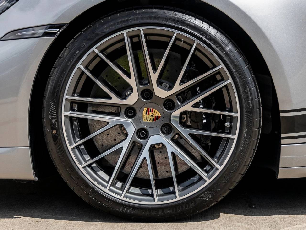 2024 Porsche 911 Turbo S Cabriolet