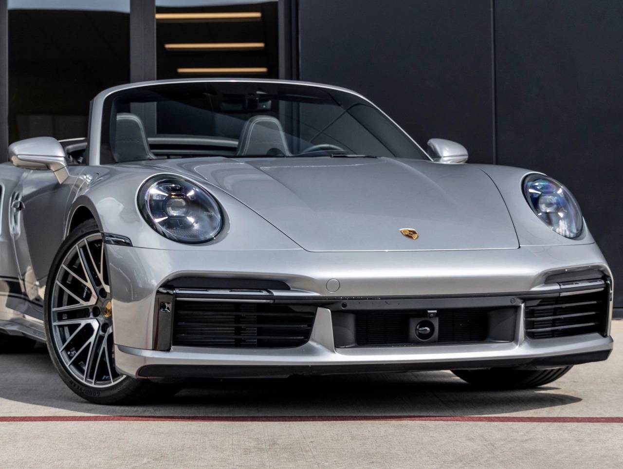 2024 Porsche 911 Turbo S Cabriolet