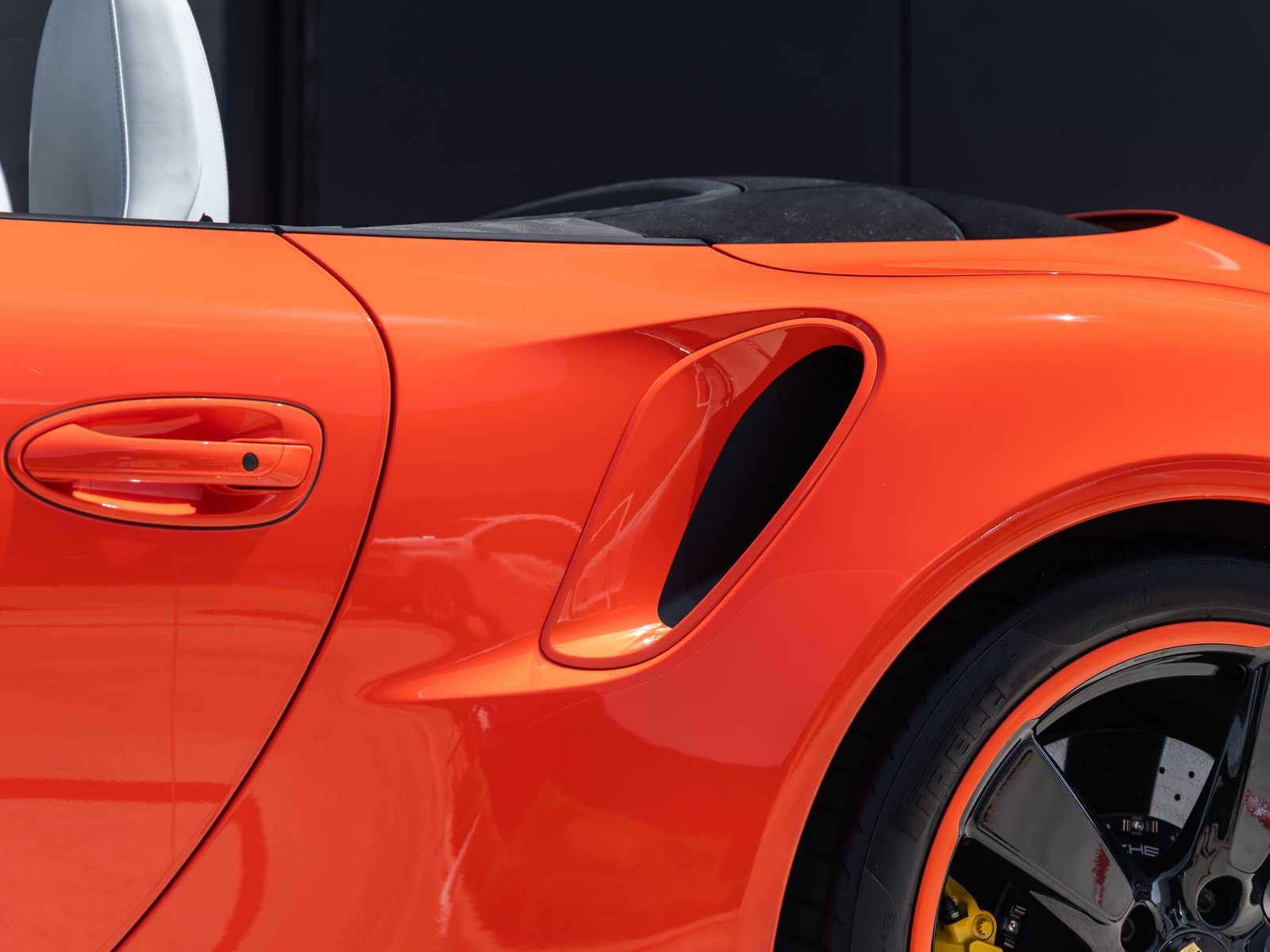 2016 Porsche 911 911 Turbo S Cabriolet