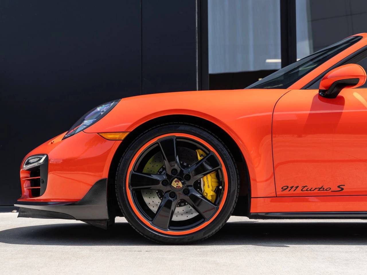 2016 Porsche 911 911 Turbo S Cabriolet