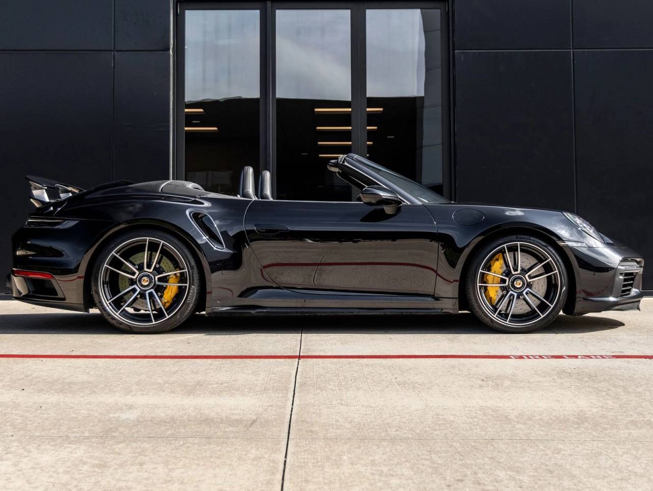 2023 Porsche 911 Turbo S Cabriolet