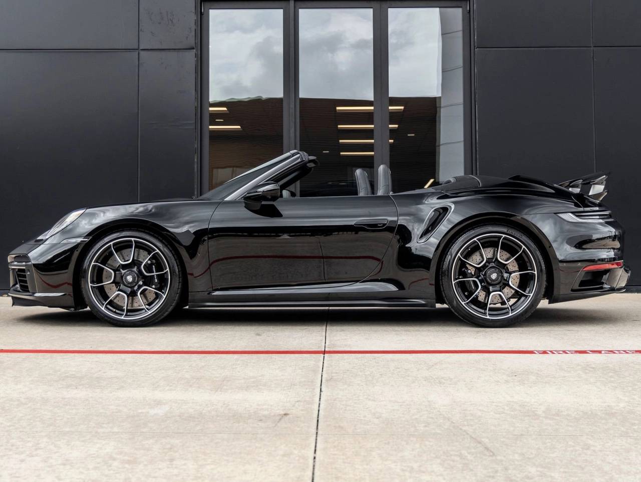2024 Porsche 911 Turbo Cabriolet