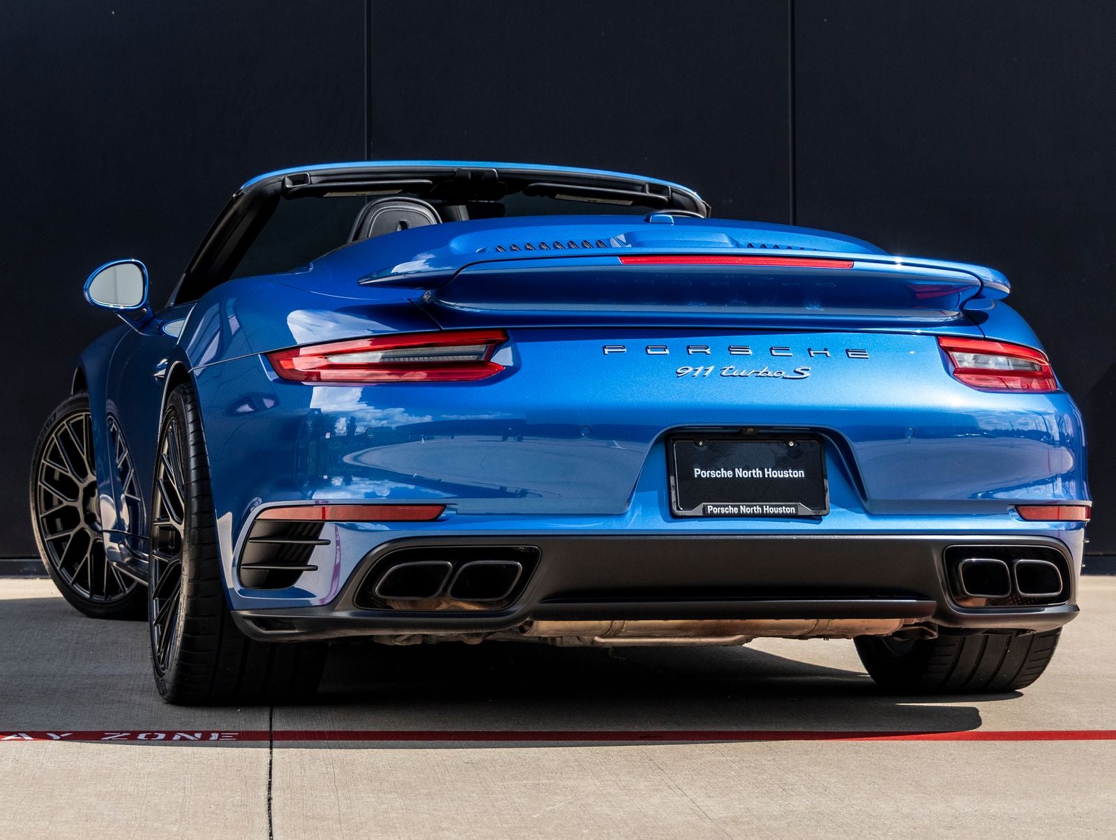 2017 Porsche 911 911 Turbo S Cabriolet