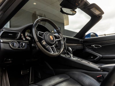 2017 Porsche 911 911 Turbo S Cabriolet
