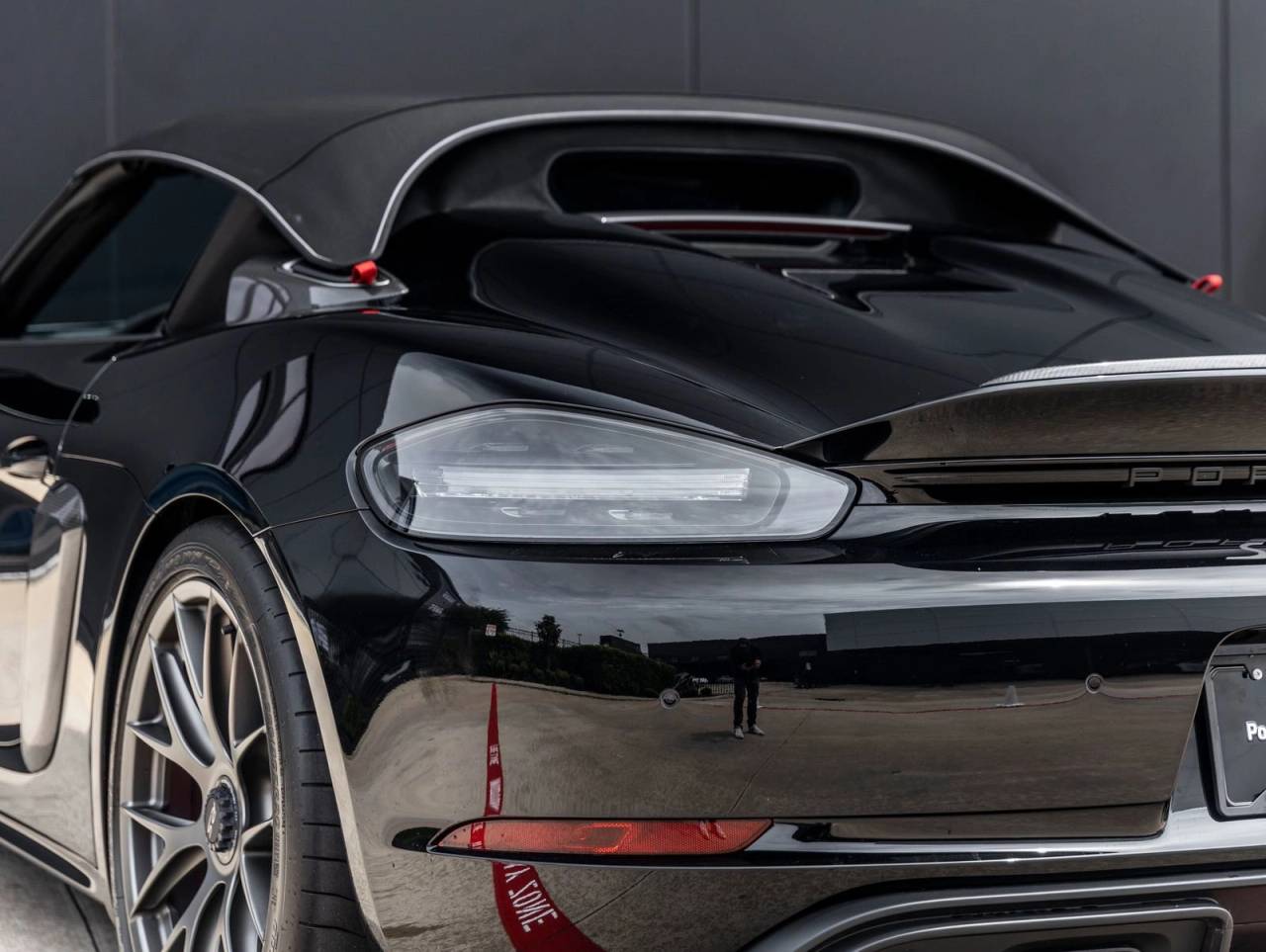 2025 Porsche 718 Spyder RS