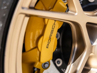 2024 Porsche 718 Spyder RS