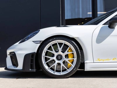 2025 Porsche 718 718 Spyder RS