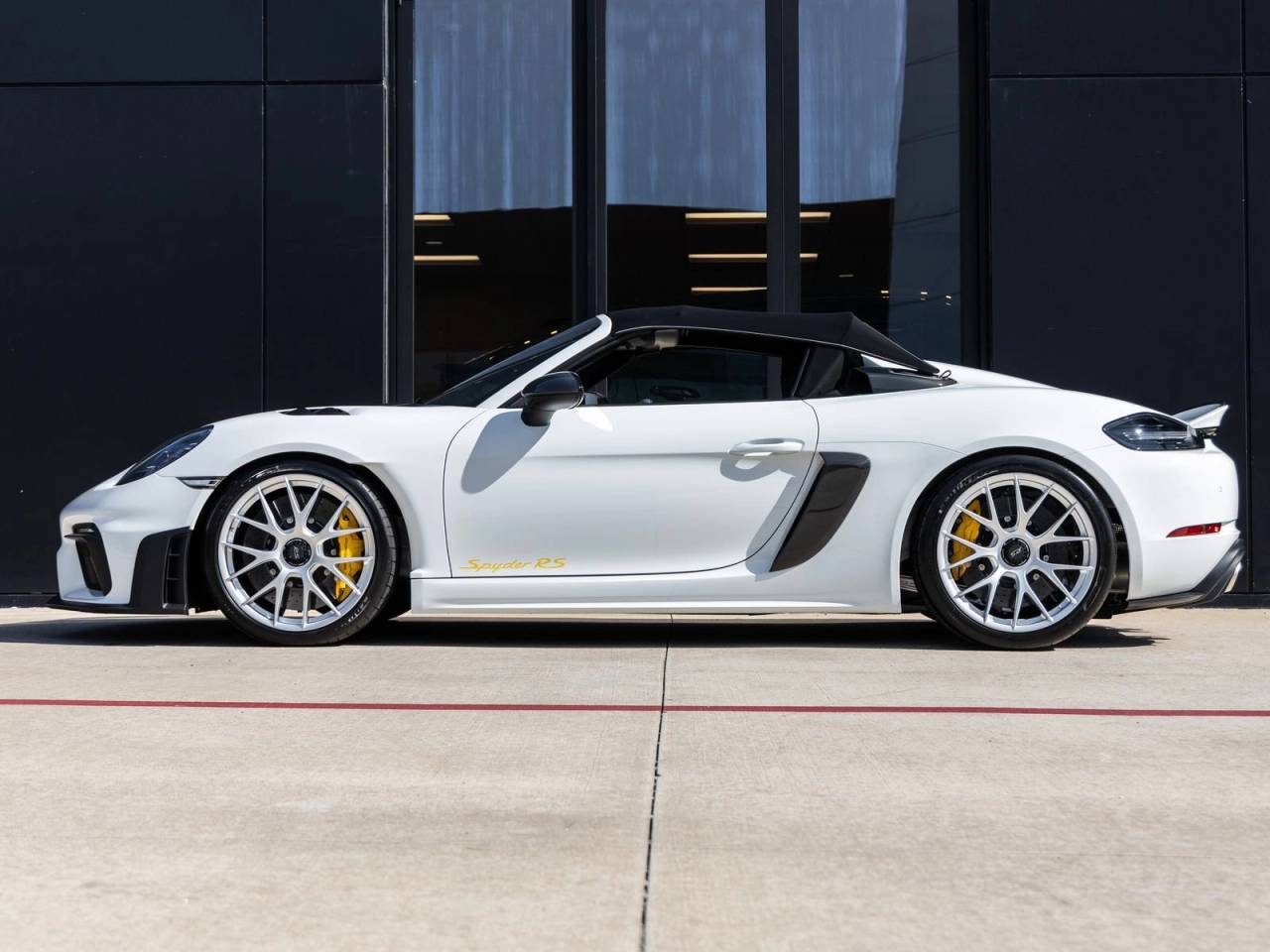 2025 Porsche 718 718 Spyder RS