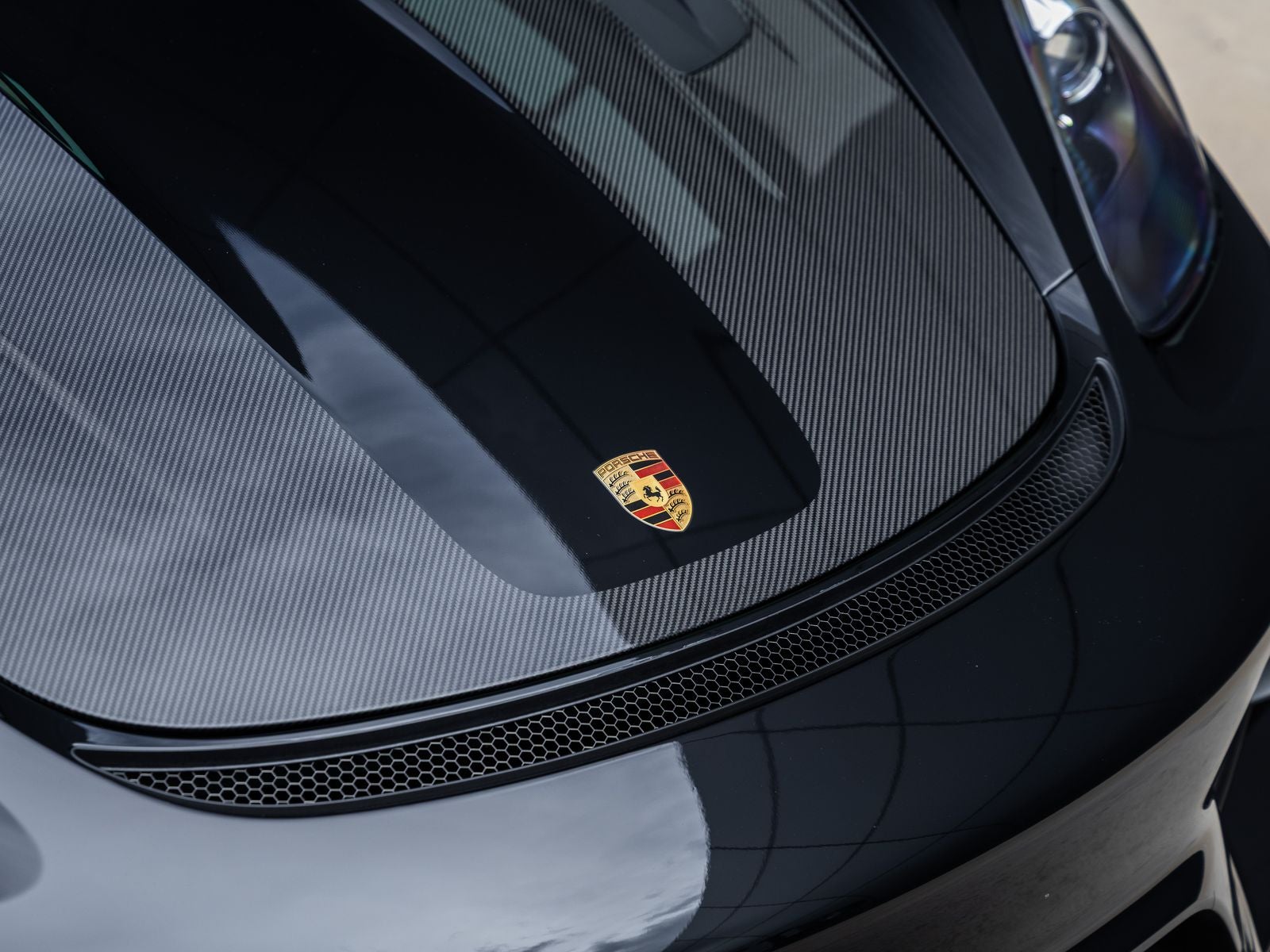 2024 Porsche 718 Spyder RS